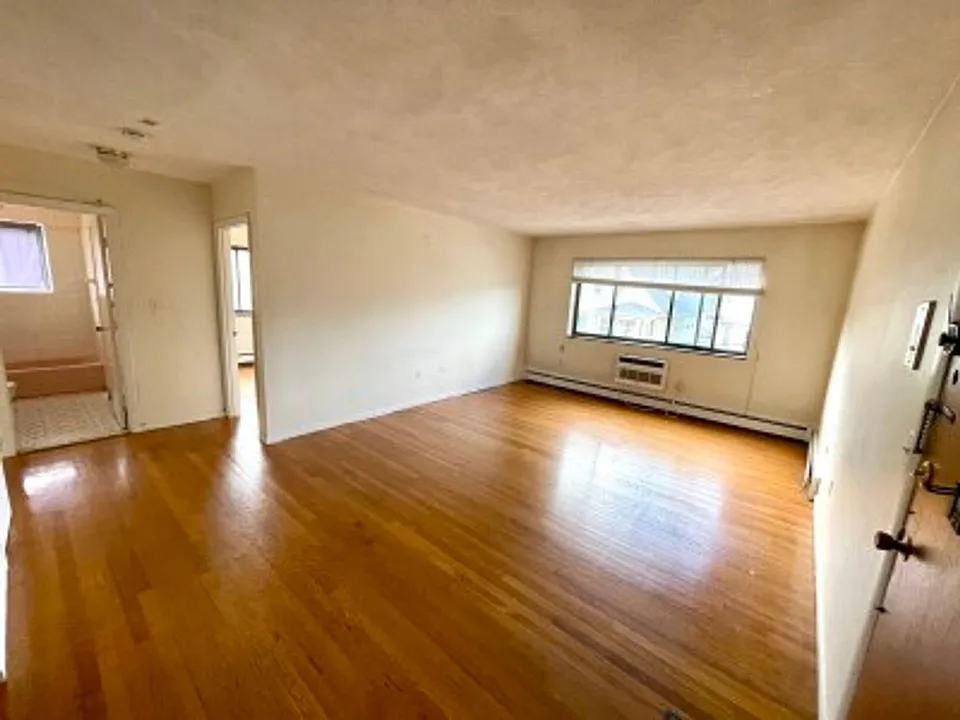 28 Allston St #204
