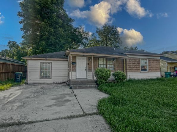 1105 Mobile Dr