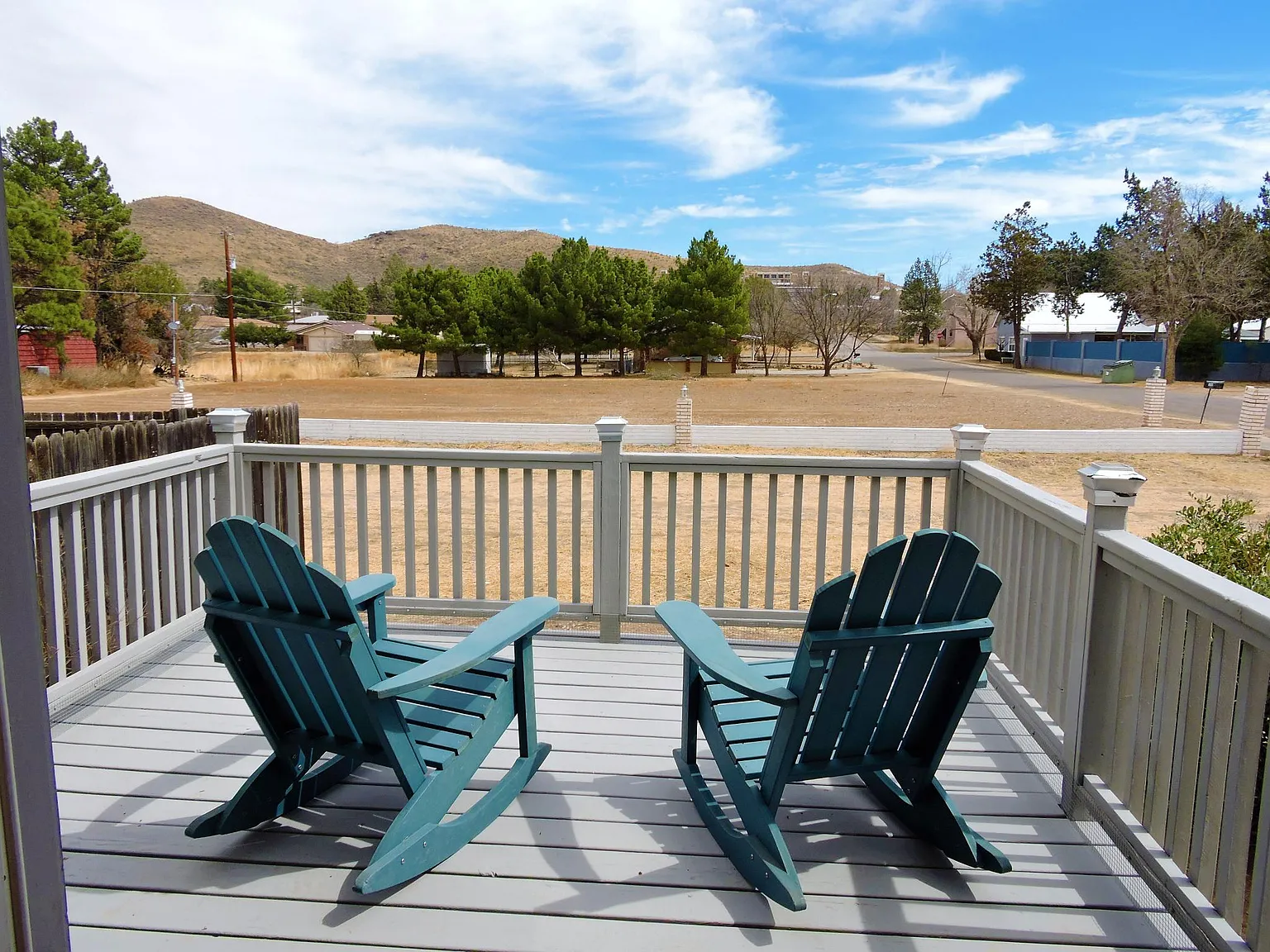 3 bed, 1292 sqft, $1,850 — Photo 4