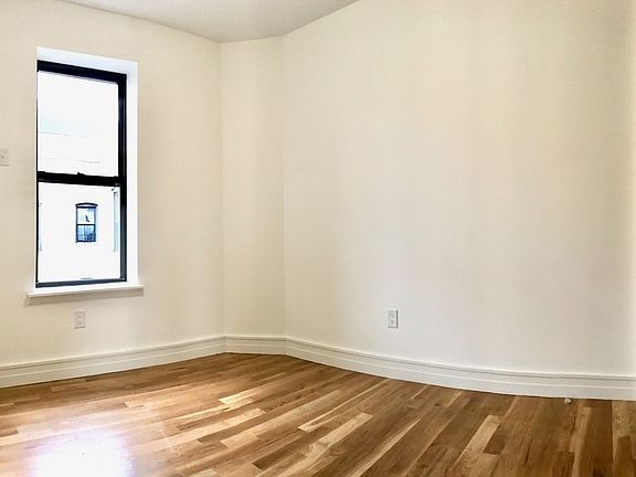 5th image of 1030 Carroll St APT 6A