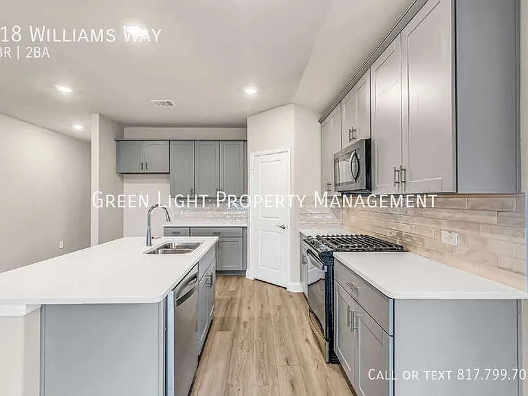 718 Williams Way — Photo 11