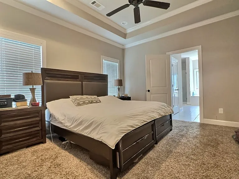 1018 Ridge Point Dr — Photo 12
