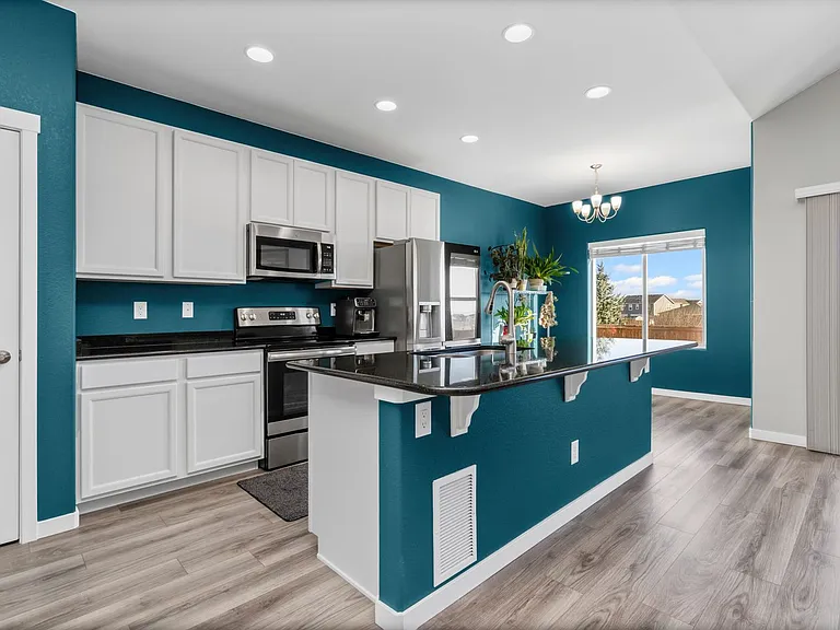 965 Mount Andrew Dr — Photo 14