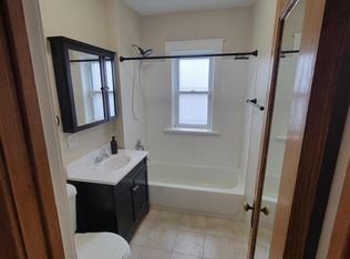 122 N Taylor Ave APT 1S, Oak Park, IL 60302