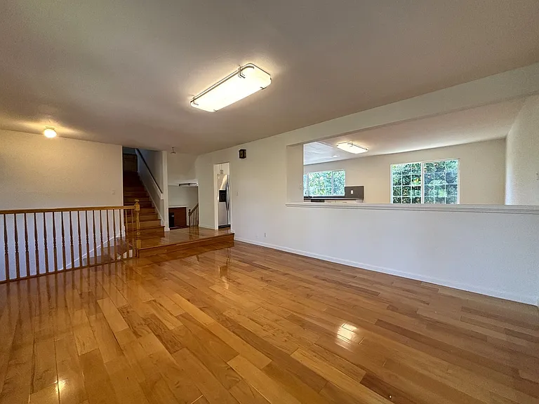 43090 Scofield Ct — Photo 4