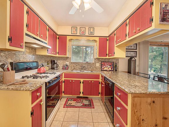 2nd image of 126 Woodridge Dr