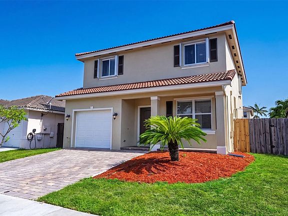 4th image of 8961 SW 215th Ter