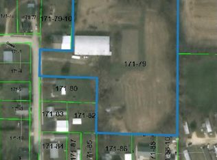 208 East St, Patch Grove, WI 53817