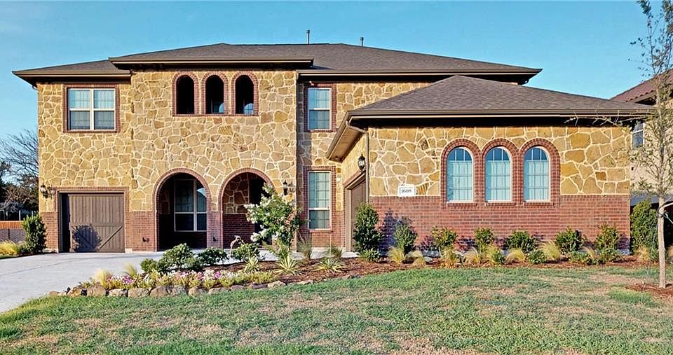2nd image of 1608 Booker Ln
