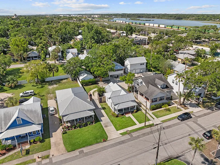 Neighborhood