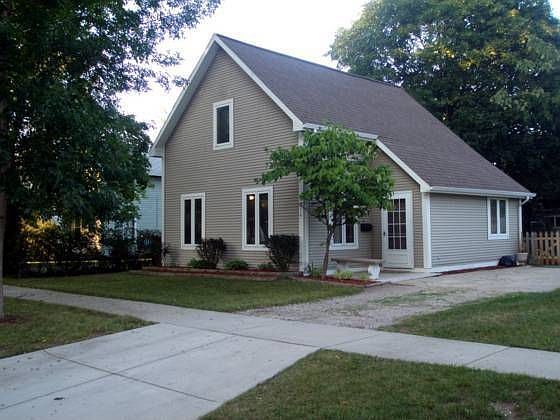 1st image of 514 N Arnold St
