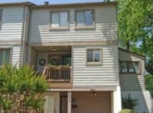 224 Mill Point Dr, Hampton, VA 23669