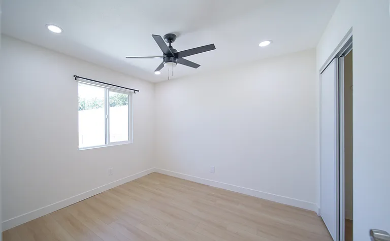206 W Broadbent Dr — Photo 6