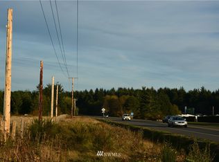 3288-3296 Old Goldie Rd, Oak Harbor, WA 98277