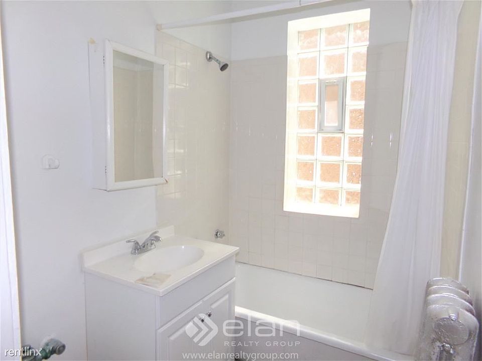 1st image of 6916 N Lakewood Ave APT 309