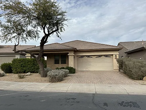 44456 W Eddie Way Photo 1