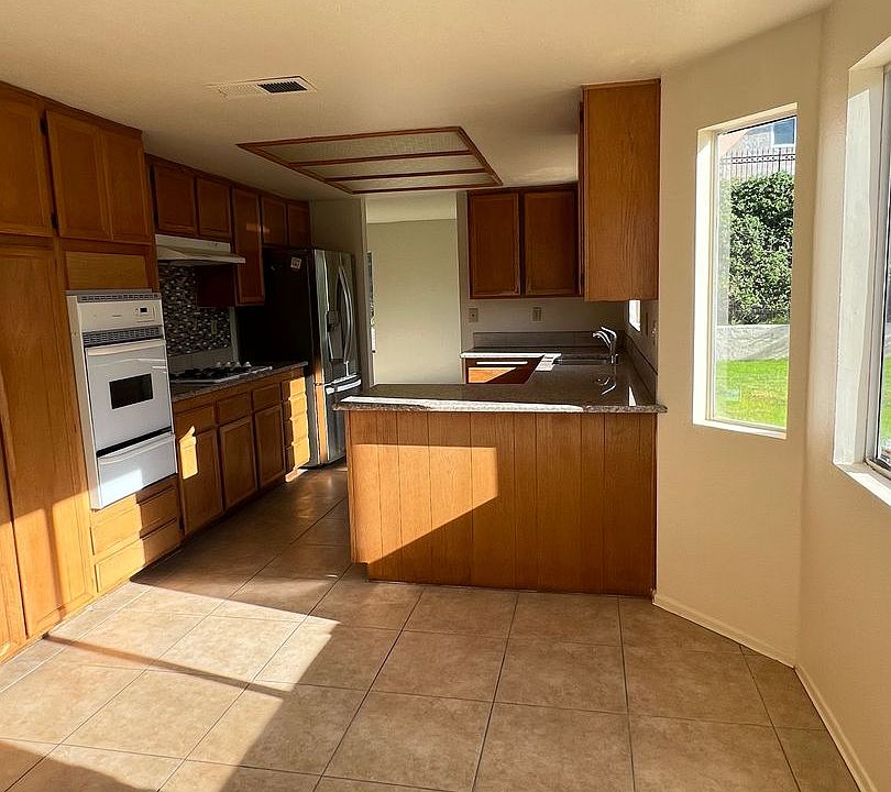 1st image of 23820 Gold Rush Dr
