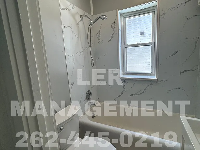 2701 Arlington Ave — Photo 7