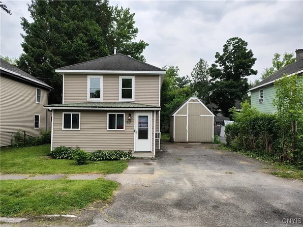 62 Pratt Ave, Clinton, NY 13323