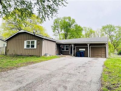 6127 Caenen St, Shawnee, KS, 66216