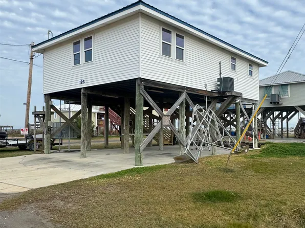 126 E Central Ave, Grand Isle, LA 70358
