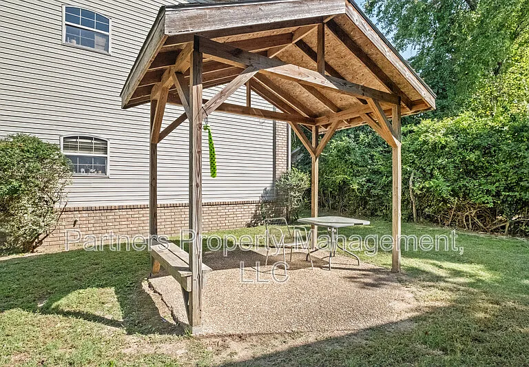 1621 N Leverett Ave #7 — Photo 21