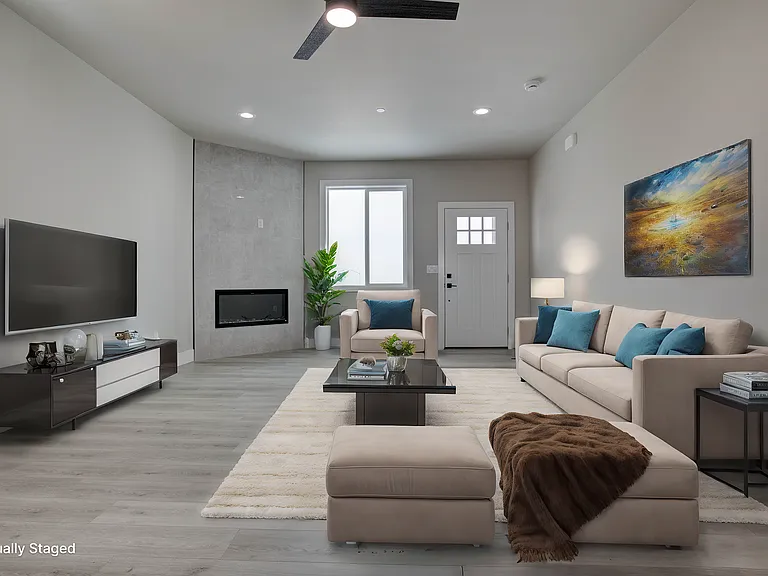 790 Rio Vista Loop — Photo 4