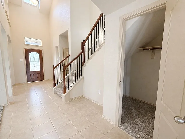 11922 Harristown Dr — Photo 19