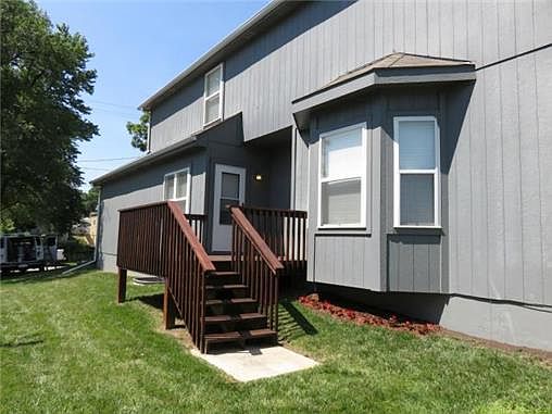 2nd image of 1139 Grandview Blvd