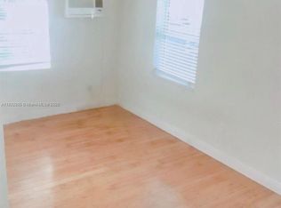 894 80th St #1, Miami Beach, FL 33141