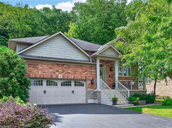 18 Heathcote Ct, Grimsby, ON L3M 0A6
