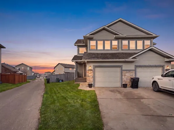 3545 11th St NW, Edmonton, AB T6T 0J7