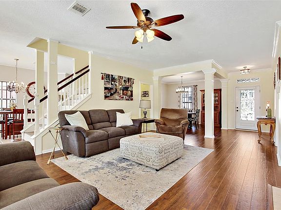 4th image of 810 Amber Bough Ct