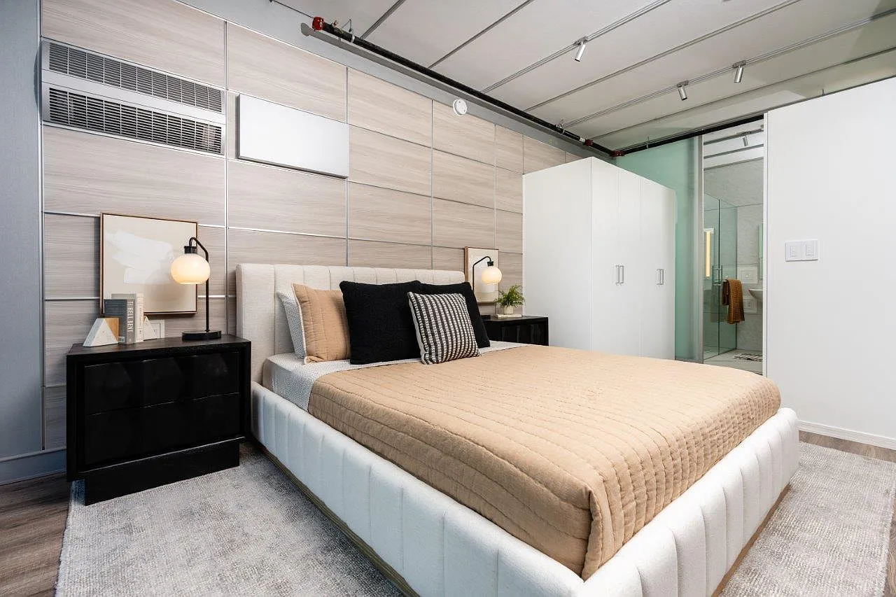 3ZERO3 - Brand New — Photo 3