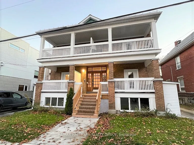 375 Mackay St #2 — Photo 1
