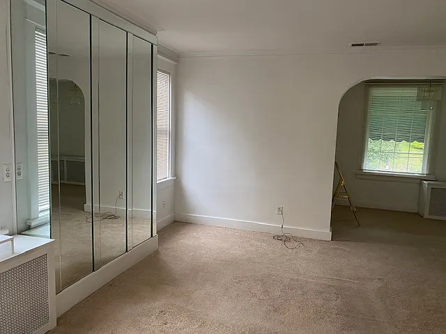 2524 Beechwood Blvd #2 — Photo 5