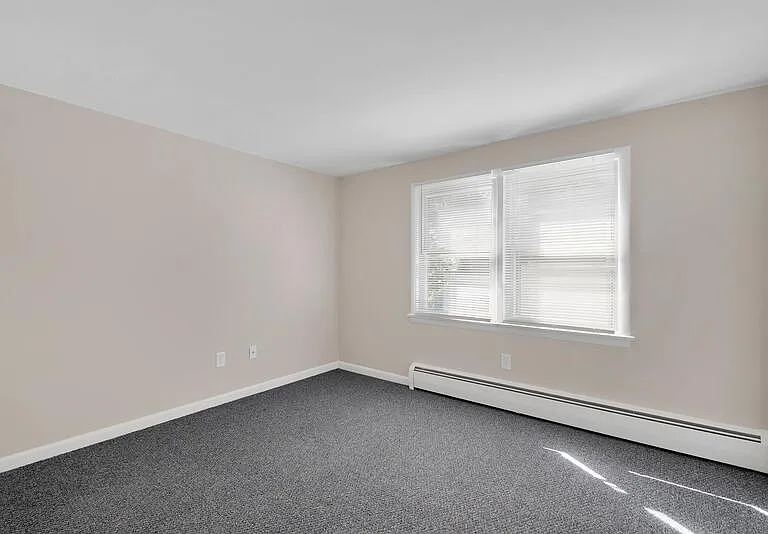 353 Main St #206 — Photo 14