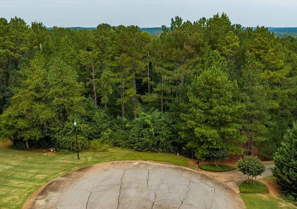 1st image of 114 Forest Overlook Dr