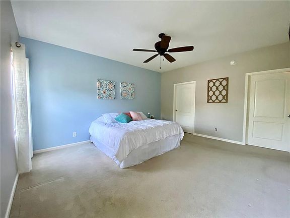 4th image of 1827 Elderberry Dr #35A