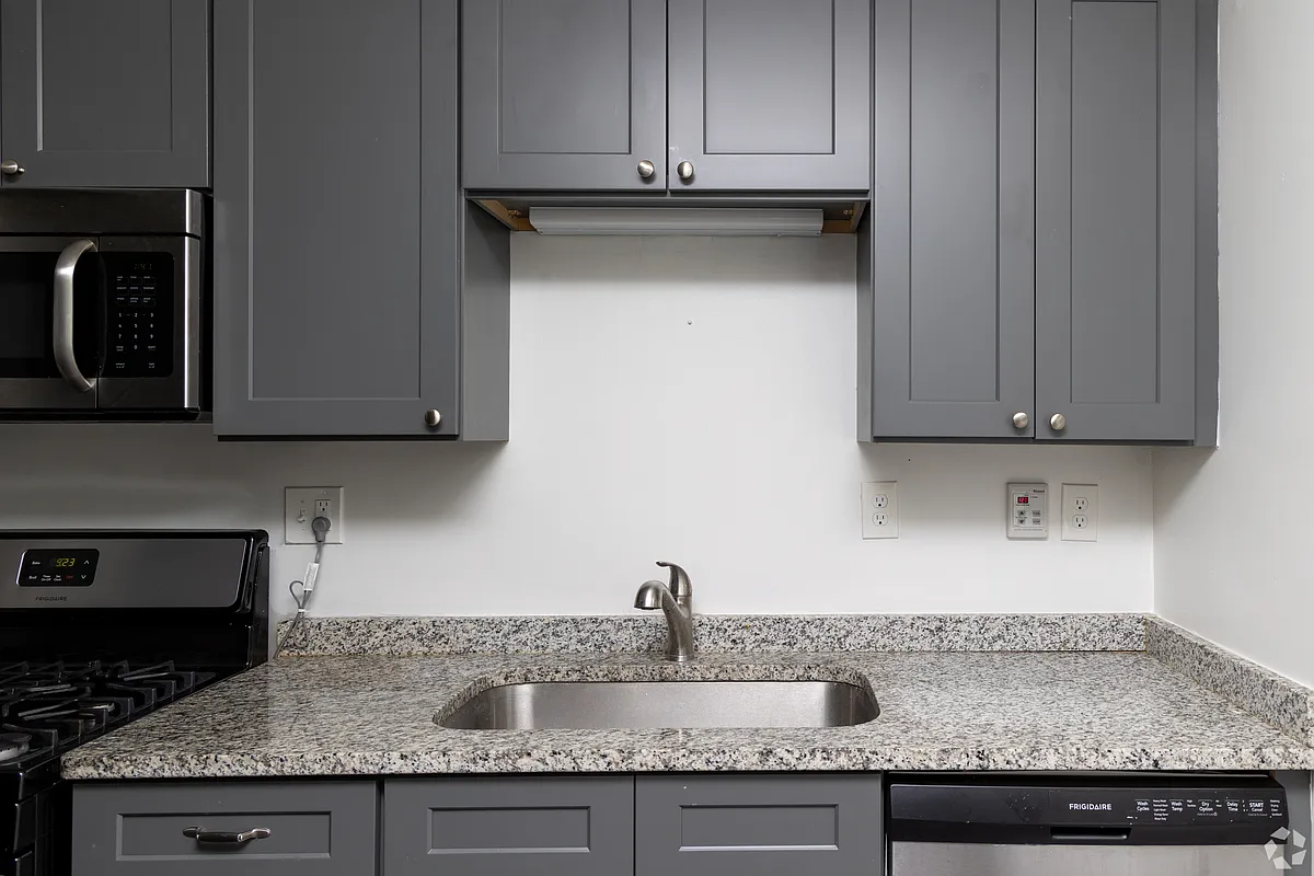 Kitchen - Summit North (N)