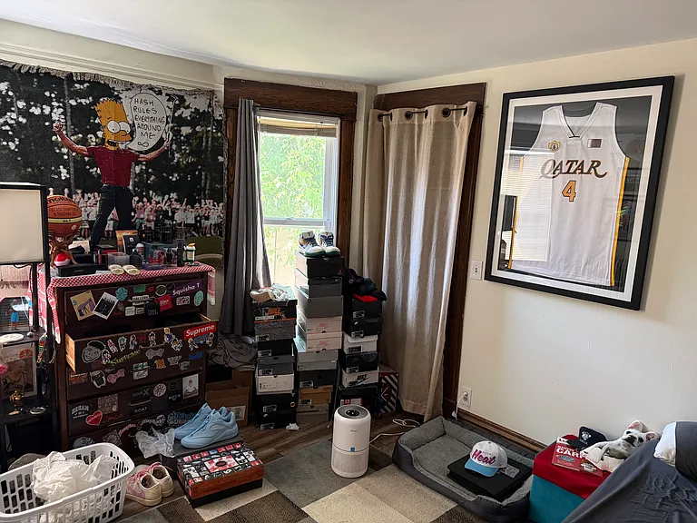 2530 Dupont Ave S #202 — Photo 9