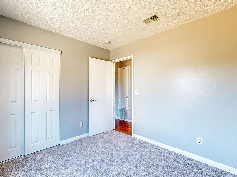 8690 Lords Manor Way — Photo 19