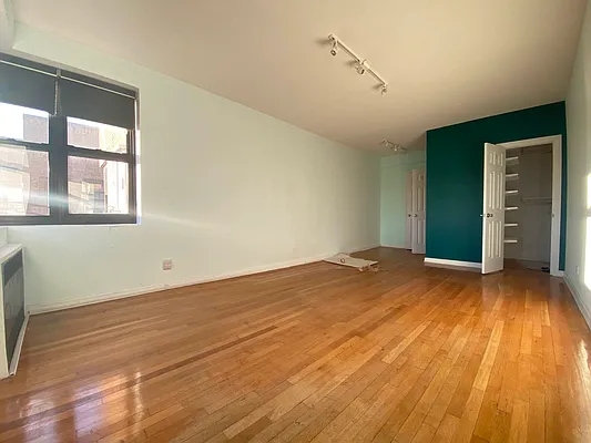 Rented by Lang Realty LLC | media 45