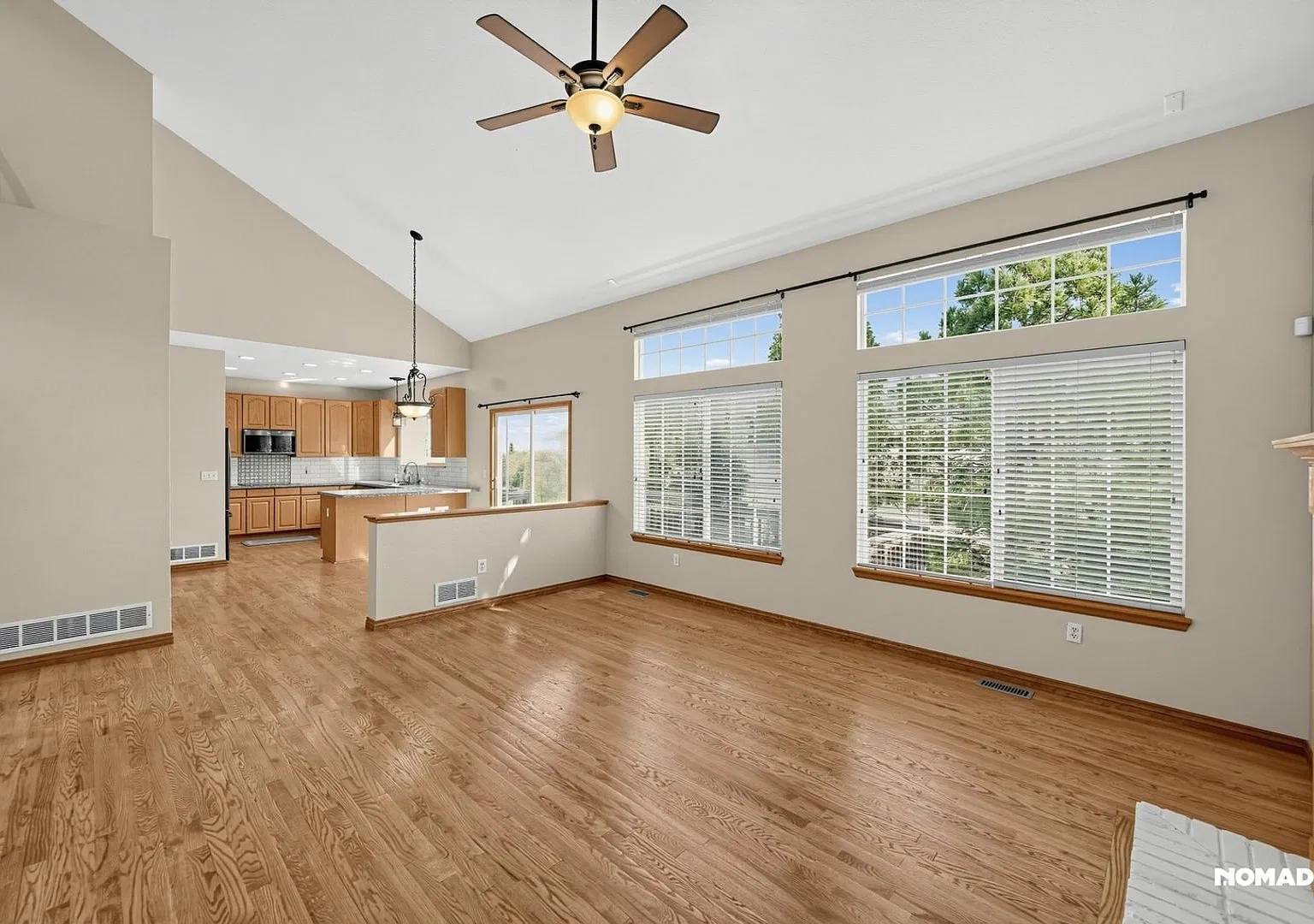 Spacious 5BR House in Parker — Photo 1