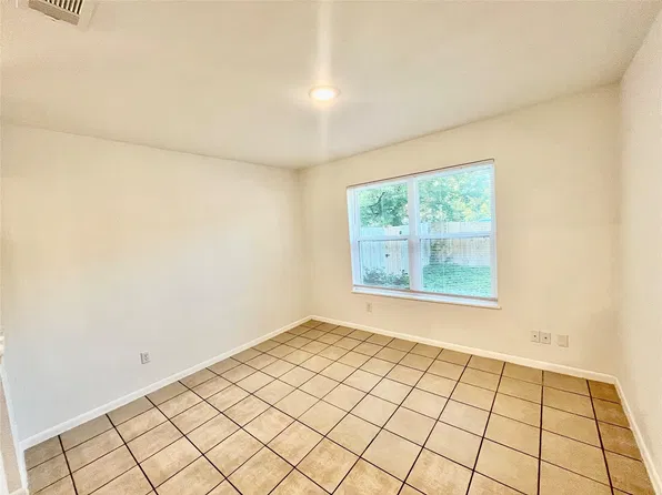 1413 Rutland Dr Unit B, Austin, TX 78758