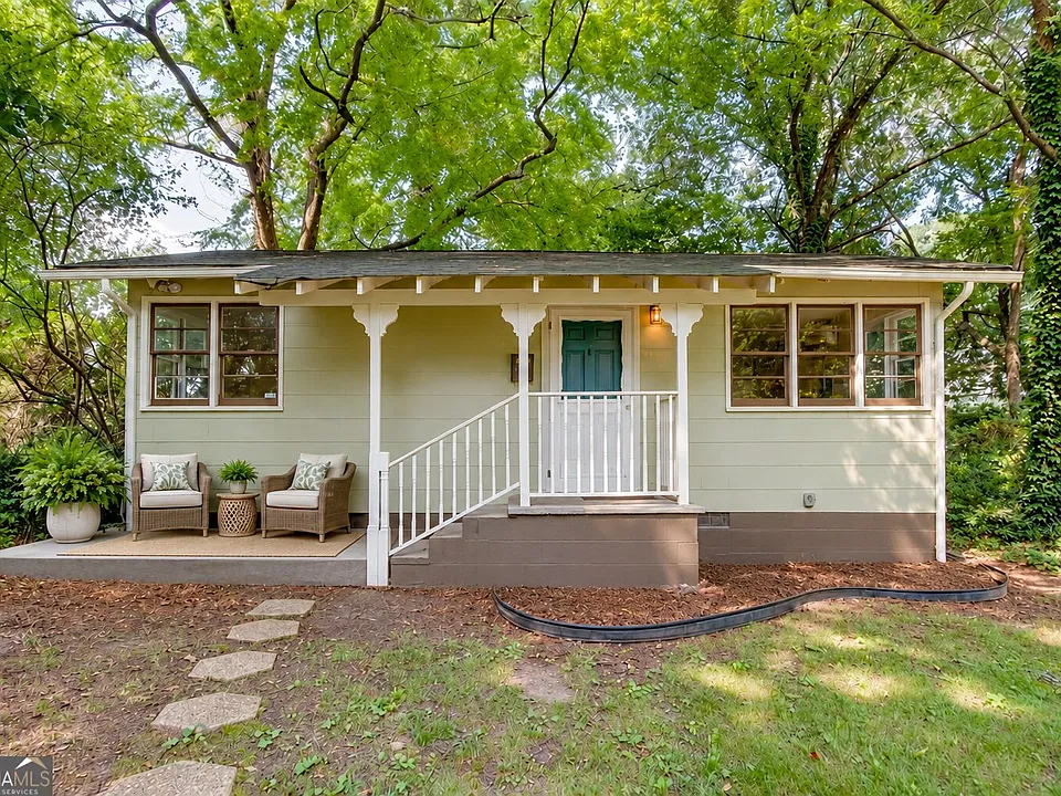 1318 Elizabeth Ln #B