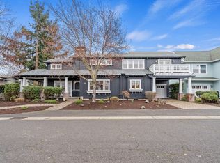 110 Taylor St, Jacksonville, OR