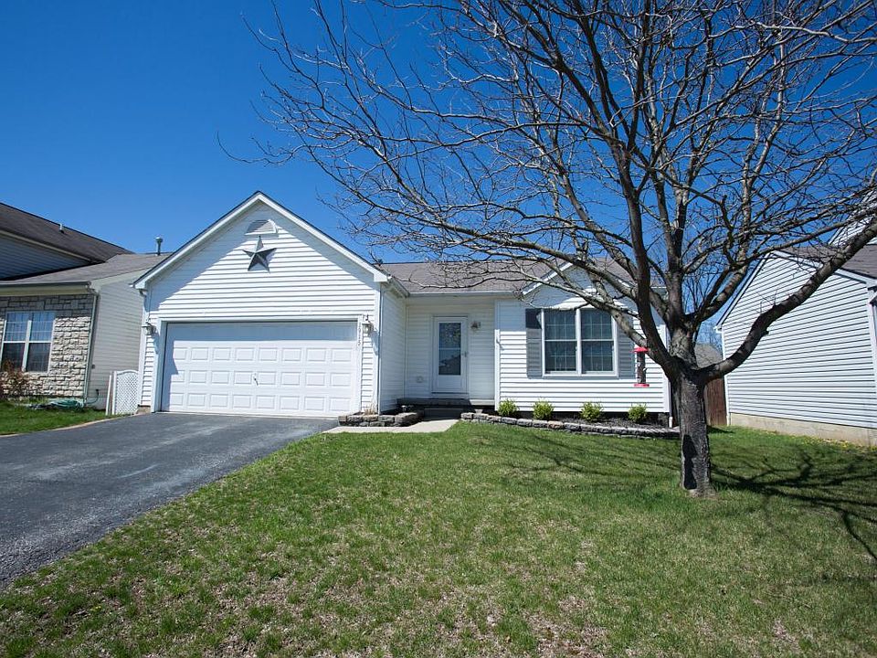 1st image of 1915 Winding Hollow Dr