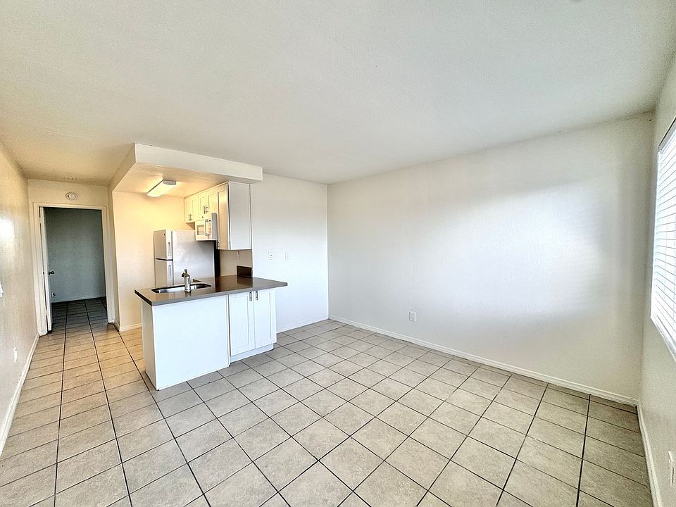 1st image of 3770 42nd St APT 7