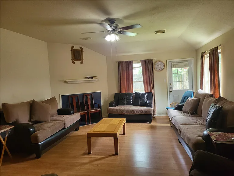 17314 Glenmorris Dr — Photo 6